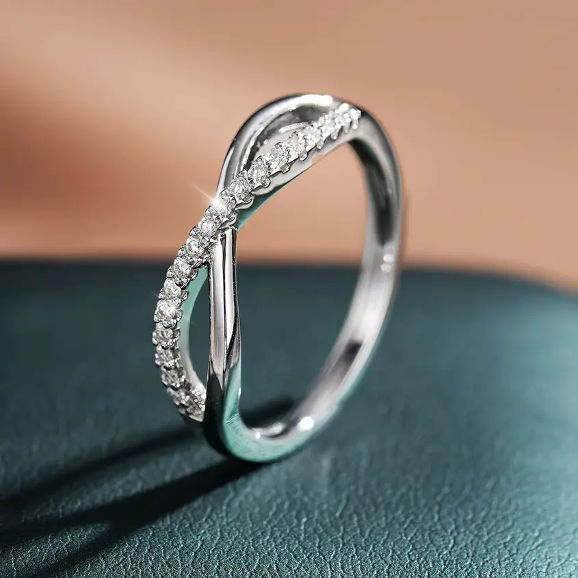 18K 925 Sterling Sliver Full Moissanite Infinity-8 Gemstone Ring (Size 4-9)