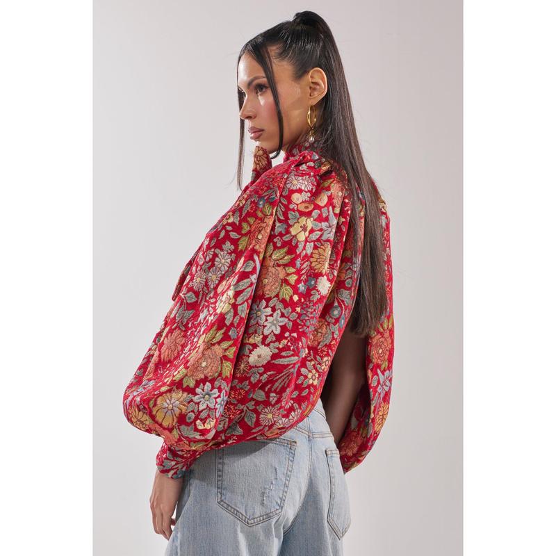 ETHEREAL FLORAL PUFF SLEEVE BROCADE TOP