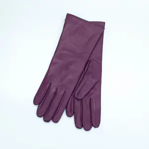 ABOVE WRIST CLASSIC LEATHER GLOVES