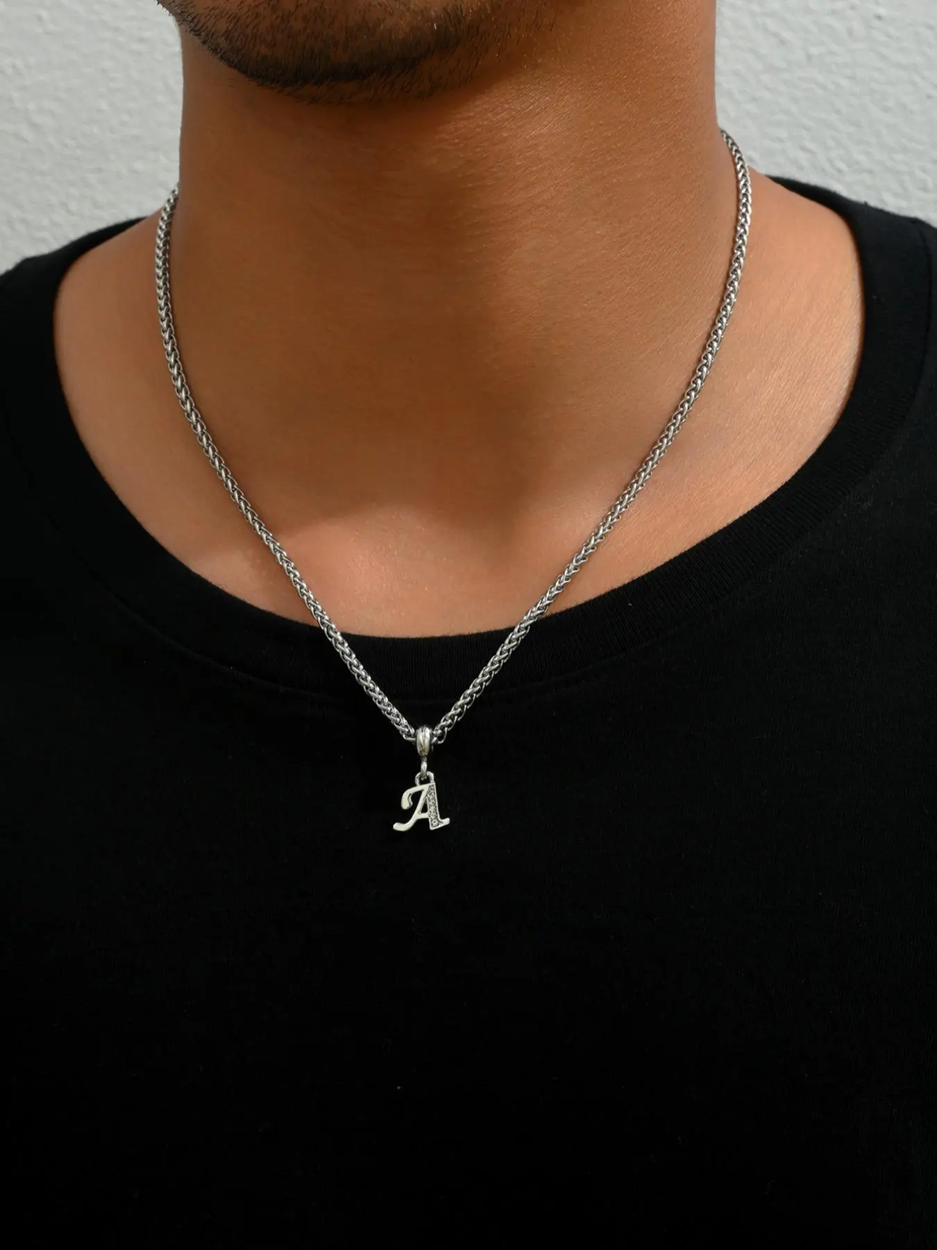 Letter Detail Pendant Necklace Initial for Men & Women, Fashion Jewelry for Party, Daily Clothing Decor, Trendy All-match & Exquisite Jewelry for Birthday Gift, Letters Necklace, Alphabet Necklace, Stainless Steel Necklaces