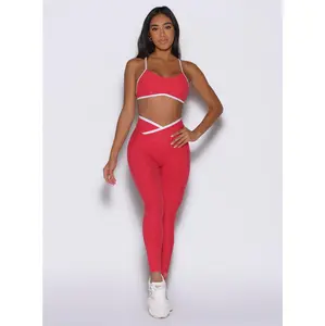 Line Contour Leggings