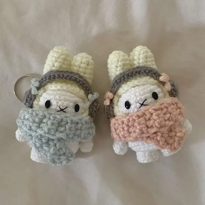 Cozy Winter Bunny Crochet Keychain – Handmade Amigurumi Rabbit with Scarf, Cute Cold-Weather Bag Charm