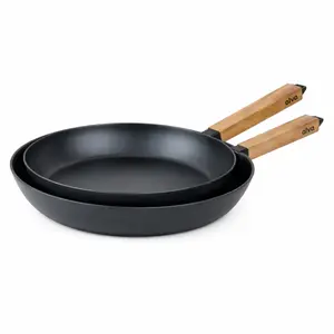 Alva 9.5" Nonstick Carbon Steel Frying Pan Skillet - Pre-Seasoned, Oil-Resistant, Thin Metal Construction, Stay-Cool Acacia Wood Handle, Non-Toxic, Easy-Care, Oven-Safe, Electric Stove Compatible Kitchen Cookware