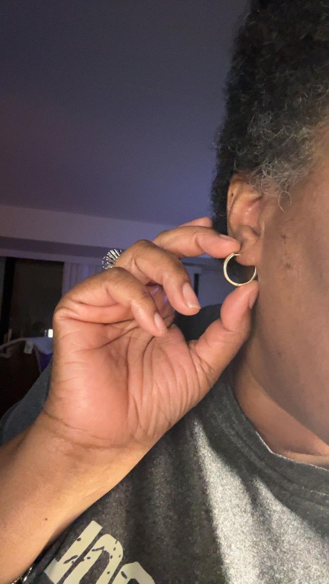 Item: White and Yellow Gold - 40 Millimeters