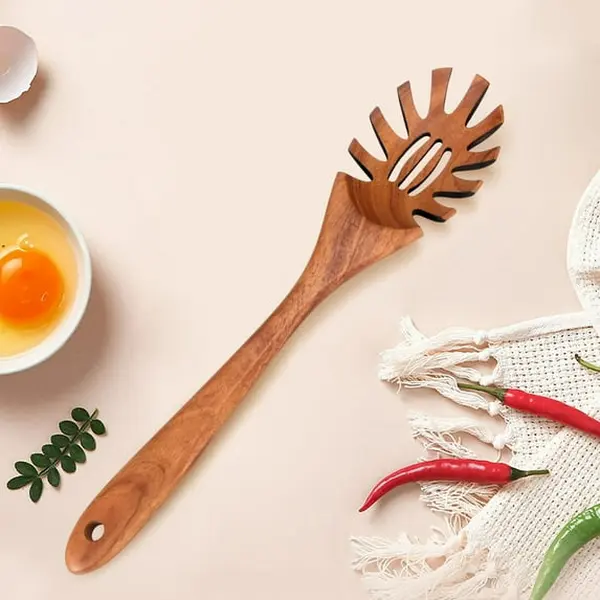 Wooden Pasta Spaghetti Spoon with Teeth Natural Wooden Pasta Server Noodle Serving Spoon Kitchen Cooking Utensil for Pasta Salad