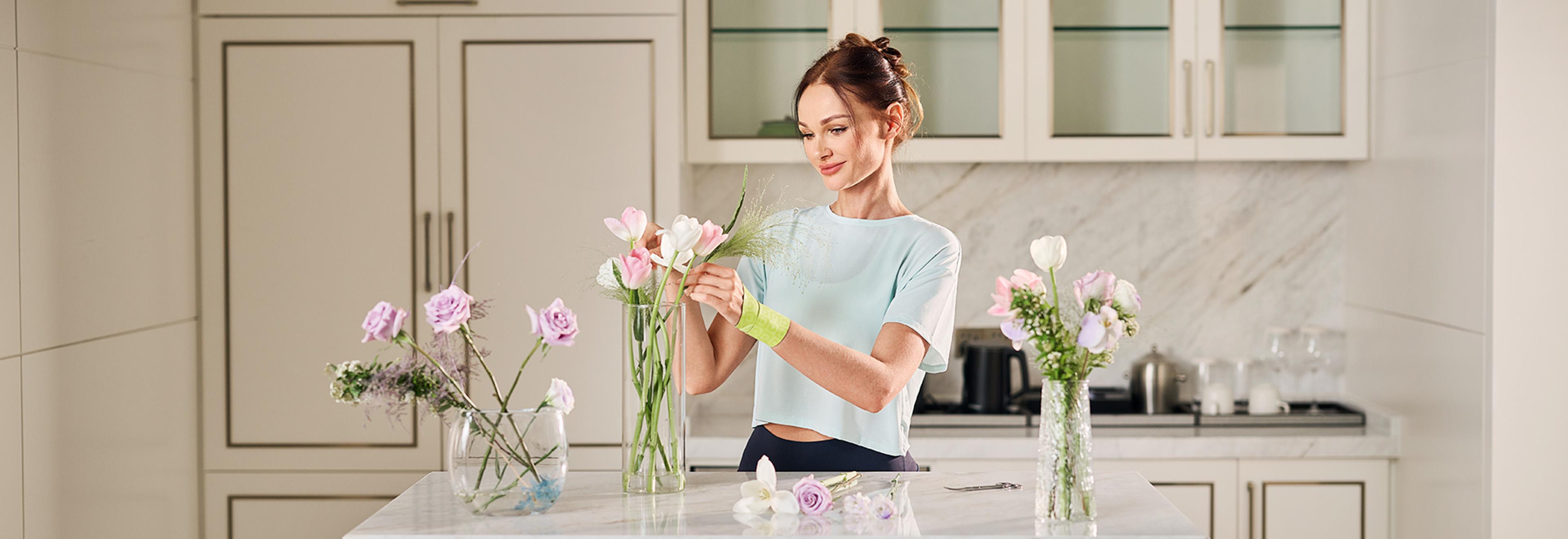 Wrist Brace,Wrist Support for Carpal Tunnel Pain Relief,Ulnar Wrist Brace Ultra-Thin Elastic for Tear,Wrist wraps Repetitive Wrist Use Injury,Fits Both Wrists