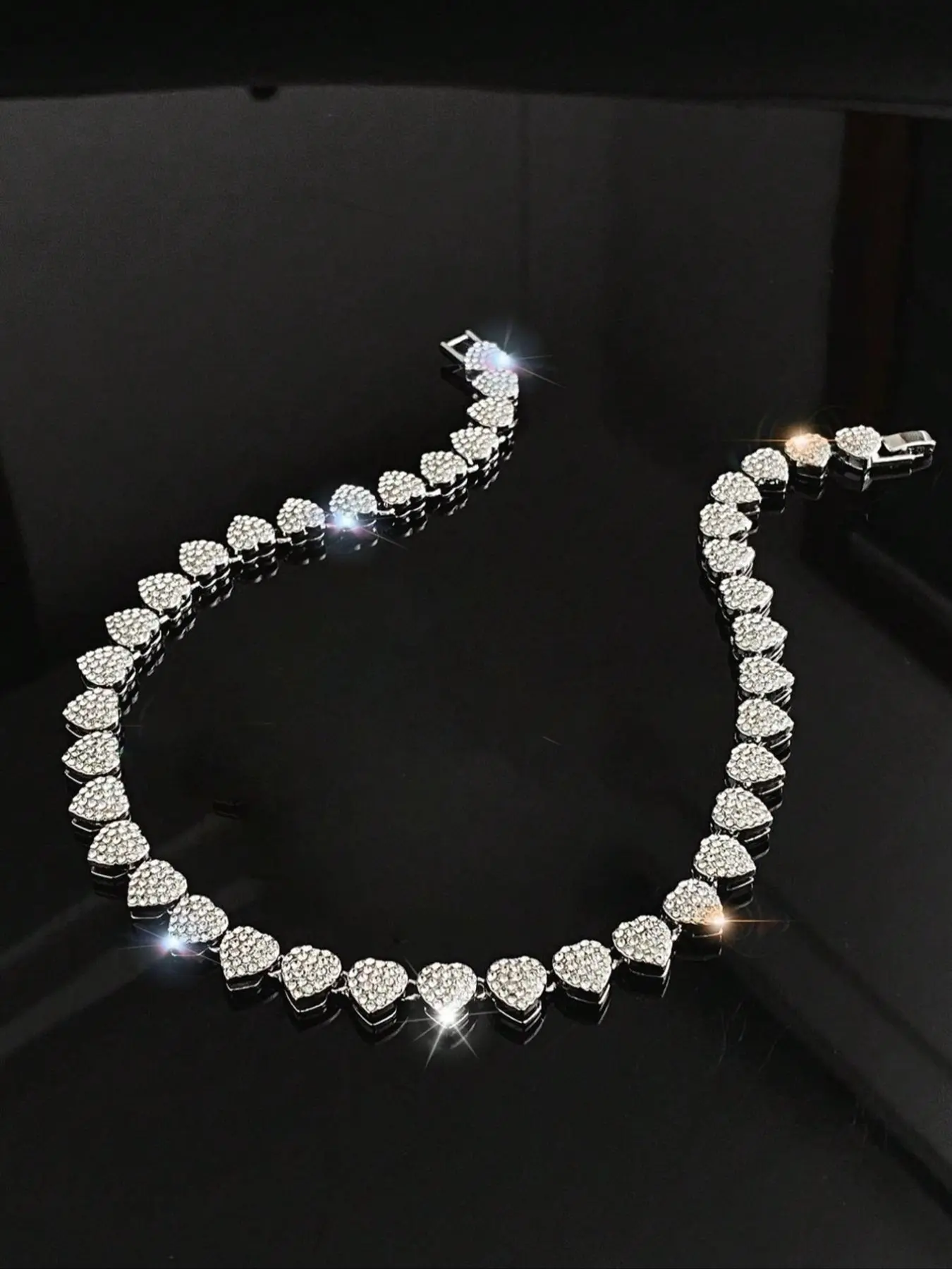 Full Rhinestone Heart Cuban Link Chain Necklace, Unique Women's Evening Party Jewelry, Elegant and Stylish Pendant Design, Cuban Style Bling Chain Necklace