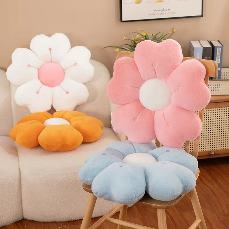 Soft Daisy Plush Pillow, Comfortable Floral Decorative Cushion, Puffy Petal Design, Suitable for Bed and Sofa, Dorm Room Accent, Soft Padded Cushion, Soft Furry Cushion, Home Decorative Cushion, Soft Cushions