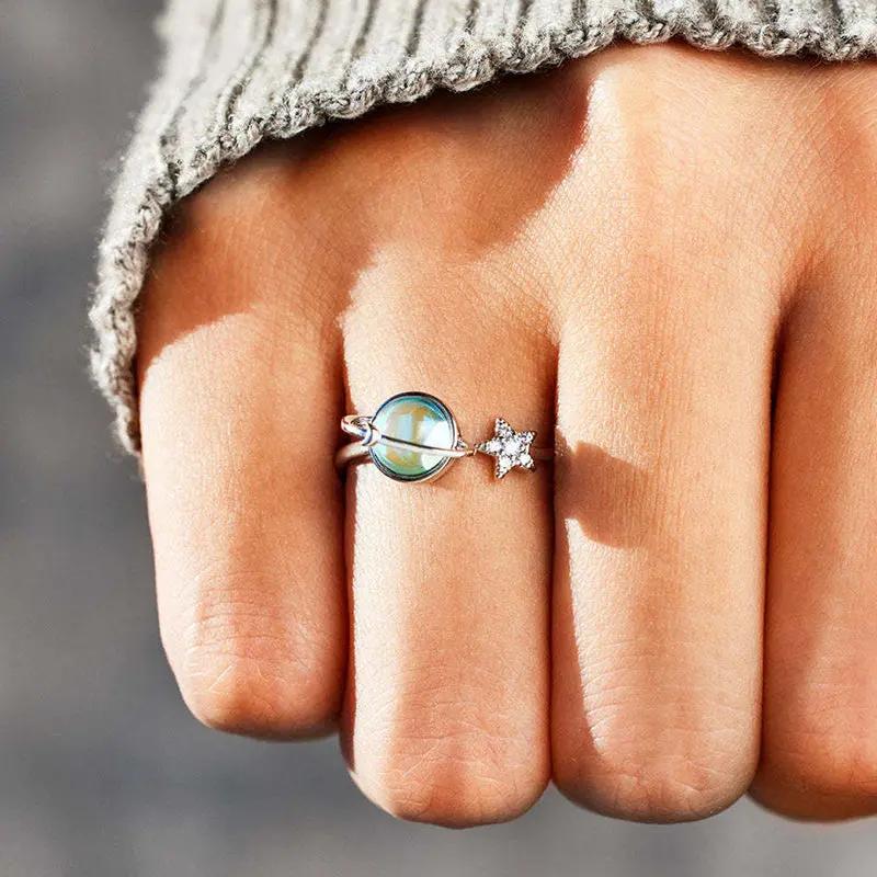 Star & Moon Rotatable Ring for Stress Relief, Fidget Ring for Anxiety Relief, Ideal for Daily Use (No Ring Box)