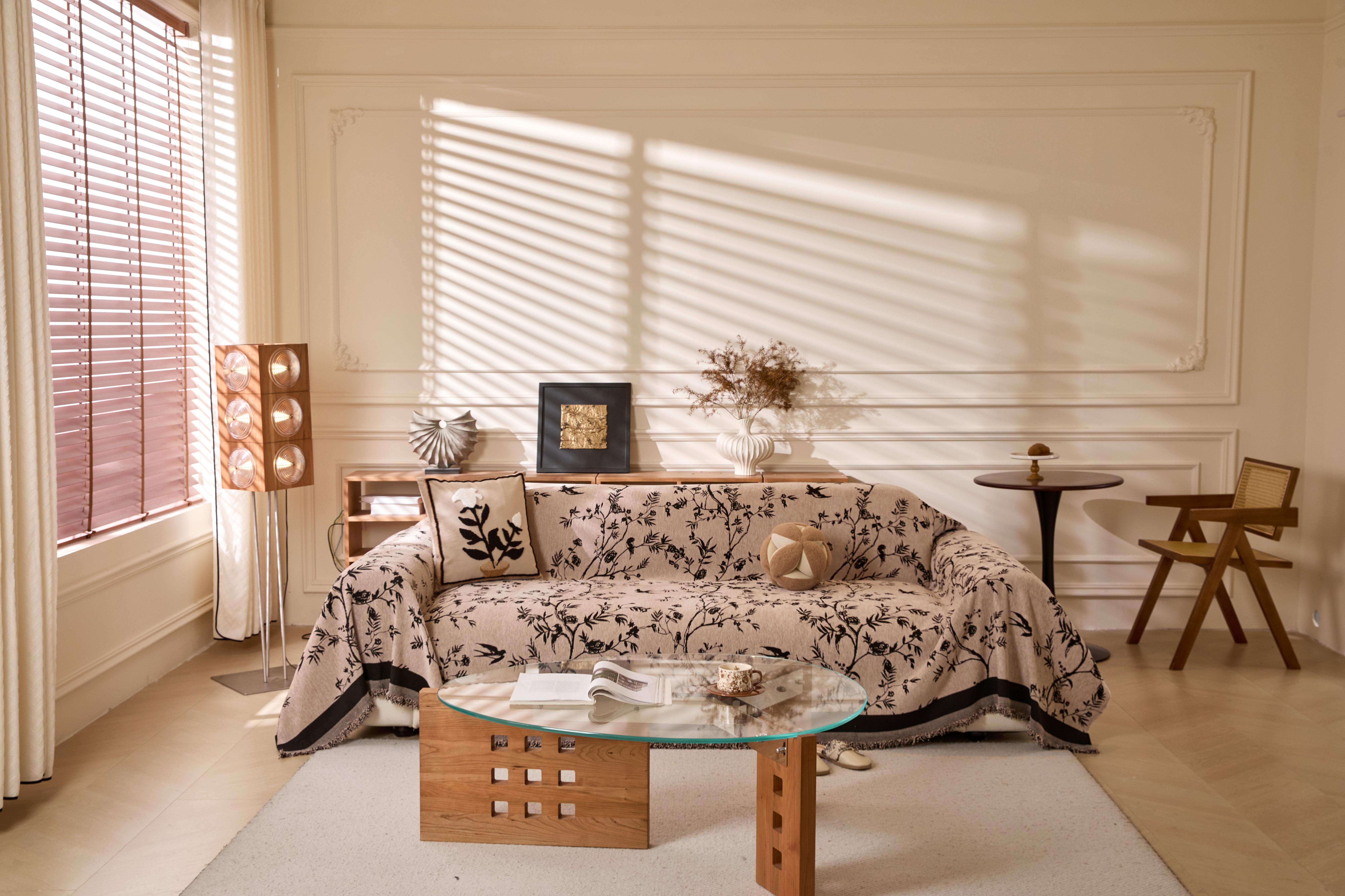 【SlumberHome】 Plant Leaf Pattern Sofa Cover Durable Chenille Slipcover for Home Living Room Pet-friendly All-Season Use Resistant to Scratches couch cover for sofa Dustproof Couch Protector Elastic Furniture Protector