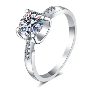 925 Sterling Silver Synthetic Moissanite Ring