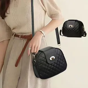 PU leather crossbody bag with adjustable chain, metal buckle, diamond shaped hand sewn surface, multiple inner compartments design, ideal choice for high-quality women's fashion bags, weddings, anniversaries and other occasions. The perfect wife gift.