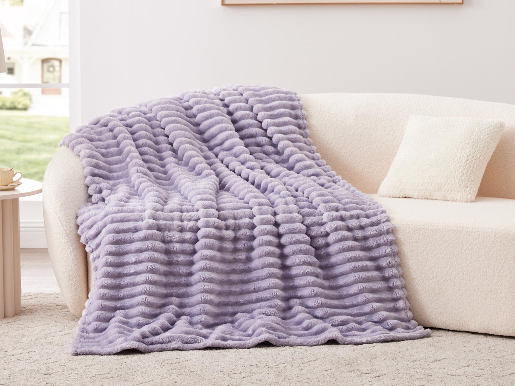 3D Stripe Jacquard Fleece Throw Cozy Lightweight Blanket for All Seasons 4 Sizes &Muit  Colors Soft Touch Home Decor