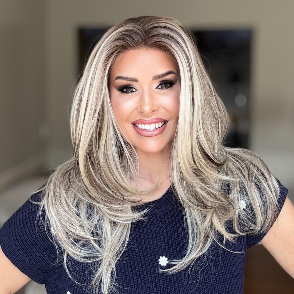 AISOM Jenna Iced Beige Blonde with Brown Lowlight Color Layered Straight 13x4 Free Part Lace Front Wig with Scandinavian Hairline Low Density 120% Heat Friendly Synthetic Hair 20 Inches