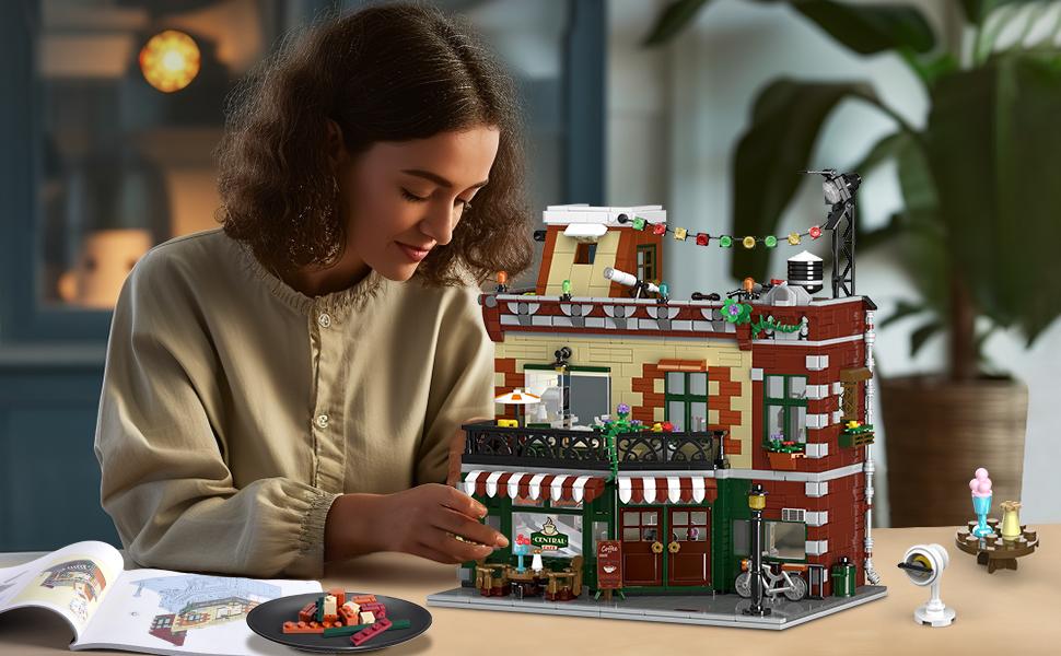 Coffee House Building Set with LED Light, 1589 PCS City Cafe Shop Building Block Toy with Stage Street Lights, Architecture Construction Model for Adults Teens Kids Ages 10 11 12+ Boys Girls Wooden Diy Kit Coffee House Building Set with LED Light, 1589 PCS City Cafe Shop Building Block Toy with Stage Street Lights, Architecture Construction Model for Adults Teens Kids Ages 10 11 12+ Boys Girls Wooden Diy Kit