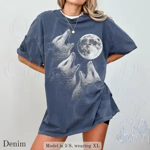 Possums Howling To Moon Comfort Colors Vintage Style Tshirt, Retro Funny Possum Shirt, Weird Mystical Shirts, Silly Possum Lovers Gift