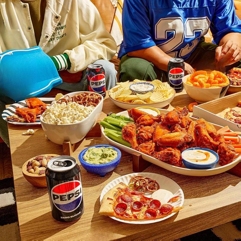 Pepsi Soda, 7.5 Ounce Mini Cans, (10 Pack) (Packaging May Vary)