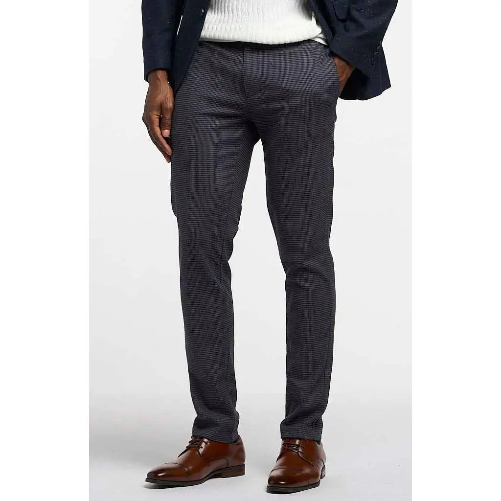 Ben Sherman Slim Tonal Houndstooth Pants