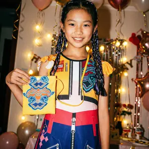 Girls' K-Pop Style Performance Outfit Set Trendy Stage and Dance Costume for Kids Cosplay Confetti Outfit