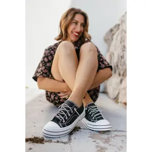 Very G Black Sparkle Aman Sneakers