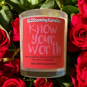 MINI KNOW YOUR WORTH CANDLE MINI KNOW YOUR WORTH CANDLE