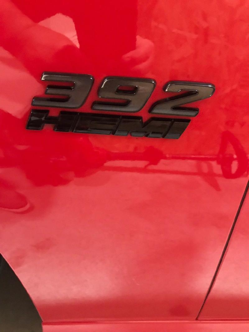 392 Side Emblem Badge Set Fits Dodge Challenger Charger Replacement (Black/Red) 2-Pack