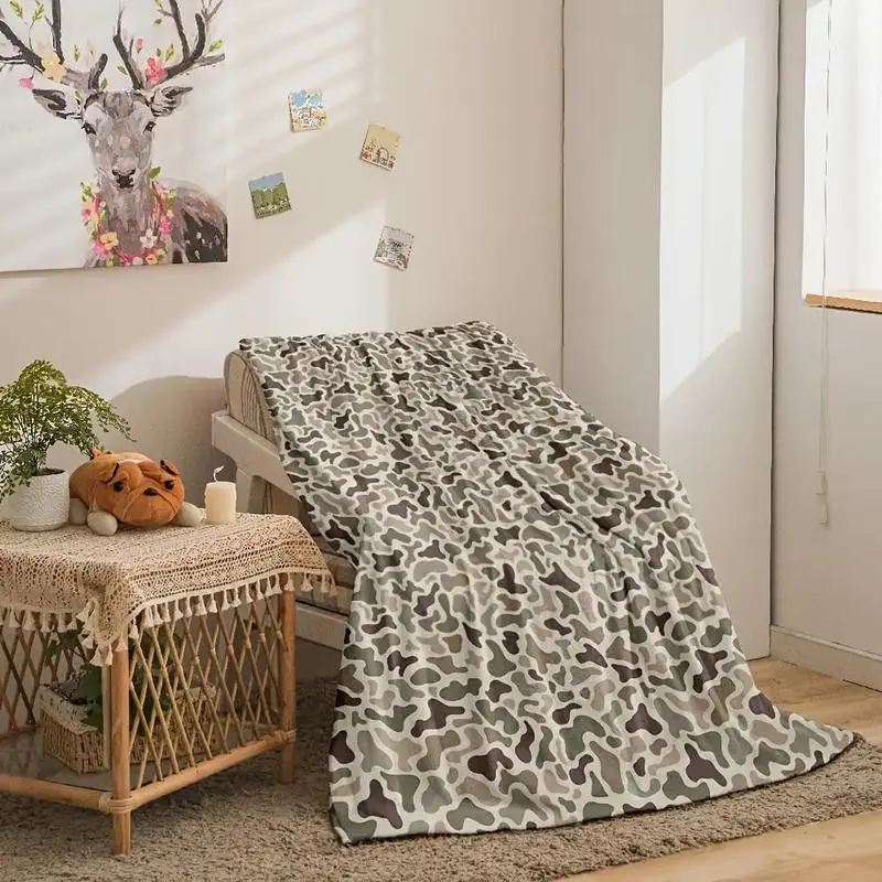 Soft Camouflage Blanket Soft, Lightweight Camouflage Series, Digital Print Flannel Blanket All-Season Comfort for Bed, Sofa, Camping & Travel Camo Pattern, Polyester Fabric,Travel Blanket