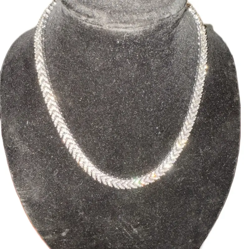 Fishtail necklace
