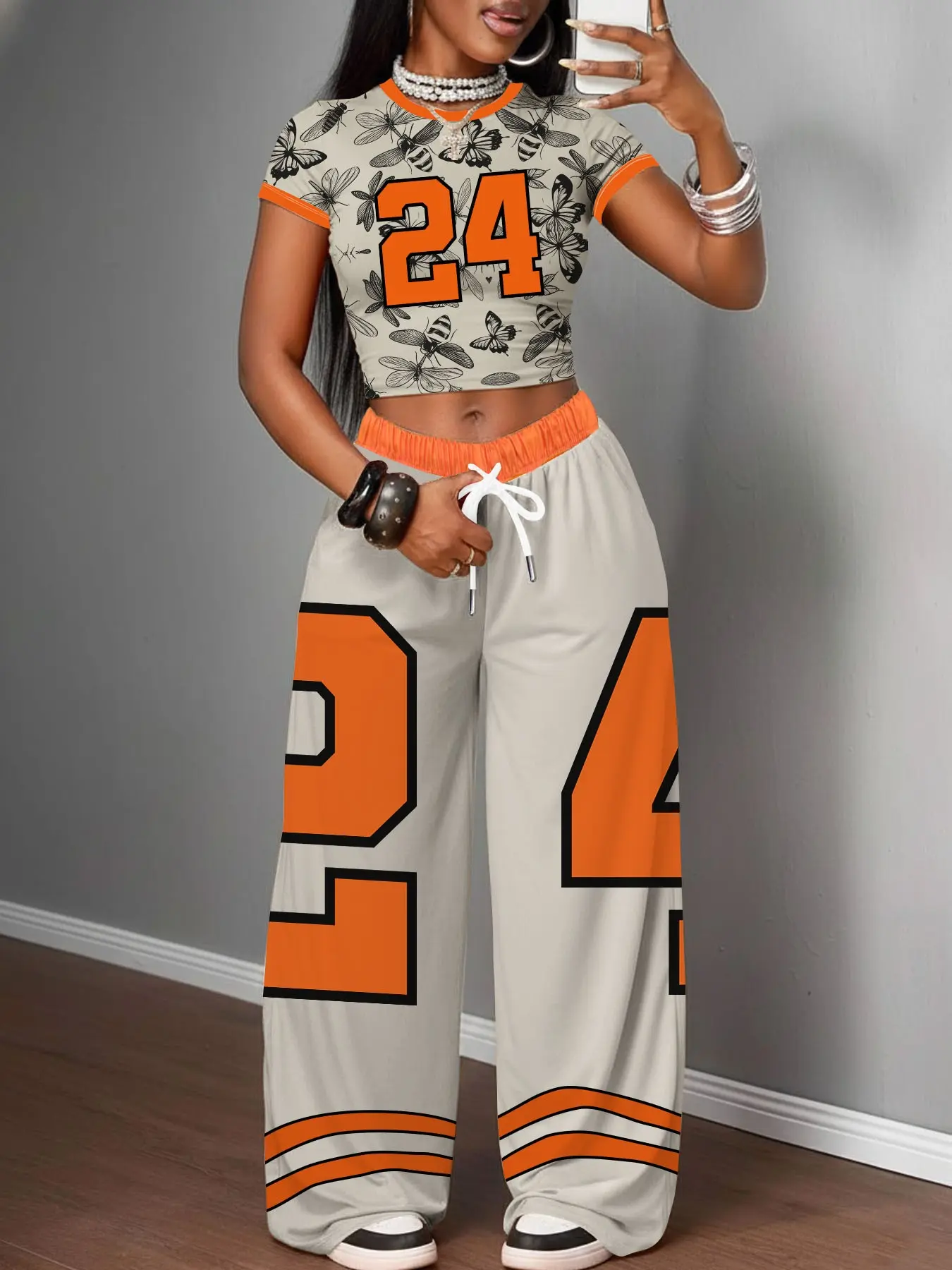 Y2K Fashion Trend Streetwear Set, Butterfly Print Top & Camo Pants, Summer Two-Piece, Casual Party Wear, Urban Style Ensemble, Crop Top, Womenswear, Outfit