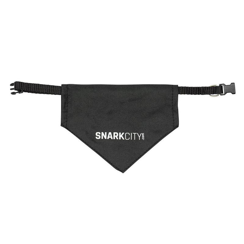 Easy to wear! Distressed lettering with the durable buckle, you can easily put on or take off. The detachable bandanna can be removed from the collar, making it easy to clean.