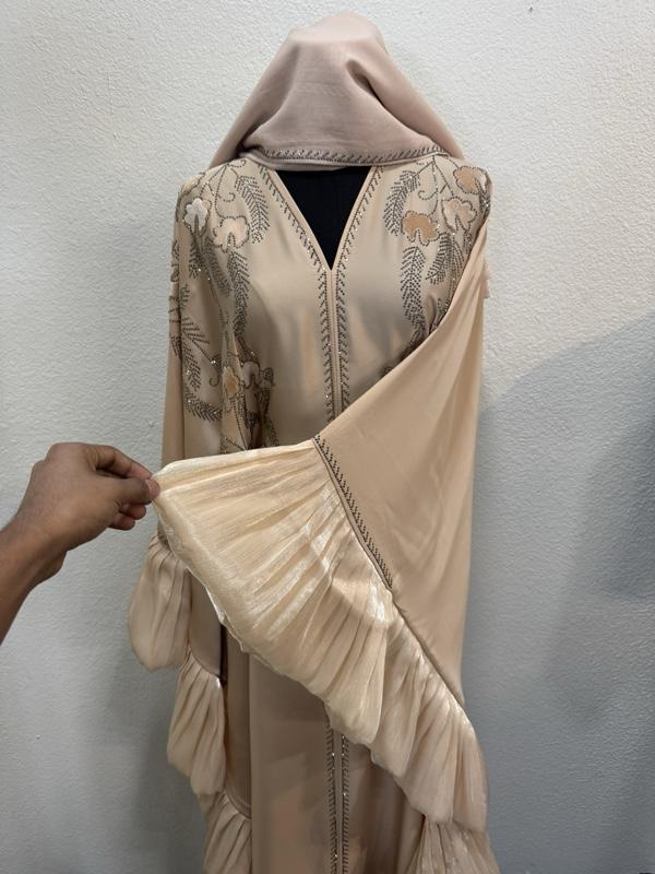 Butterfly Style Dubai Abaya - BBC Elegant Design with Unique Patterns and Sleeves