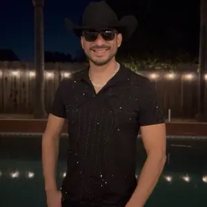 Elegante Rhinestone Polo (Fitted)