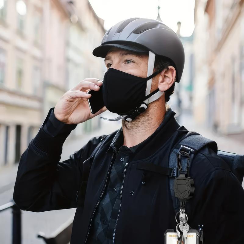 Solo Black Badge Reel with Keychain Attachment – Compact and Tangle-Free for Offices, Hospitals, or Event Use