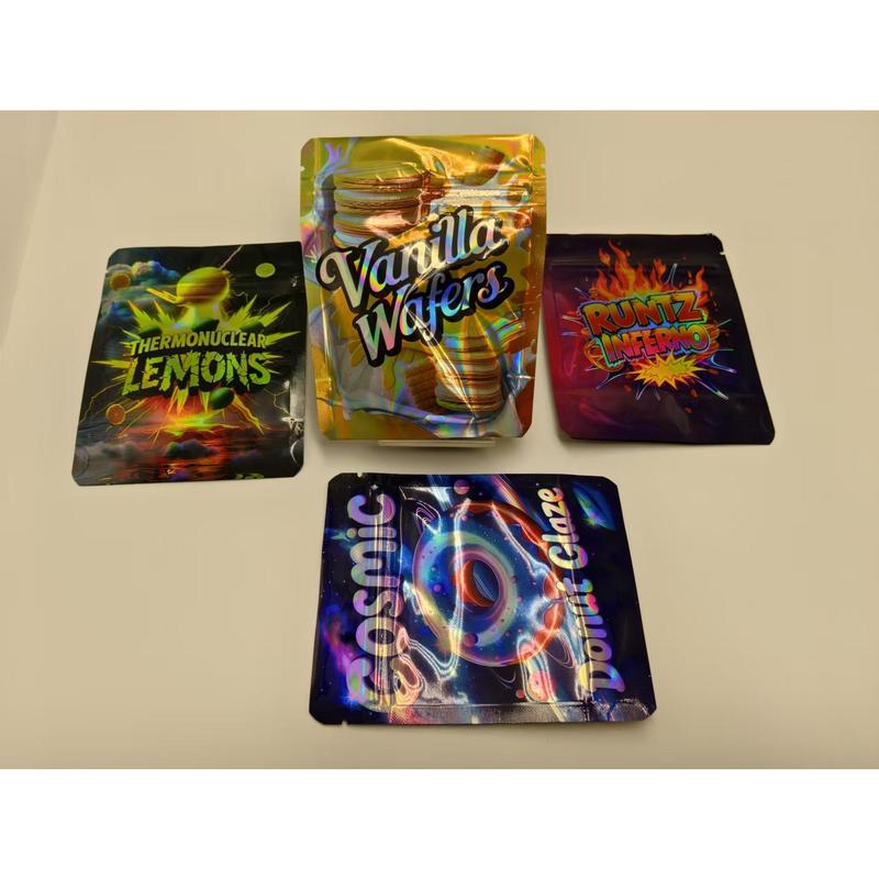 100pcs 3.5g Mylar Bags |     Exotic, Gift, Storage, Ziplock, Party Packs, Zipper, Resealable Bags |     Suitable for Christmas, Halloween, Event Party |     Style 96, Made of Polypropylene