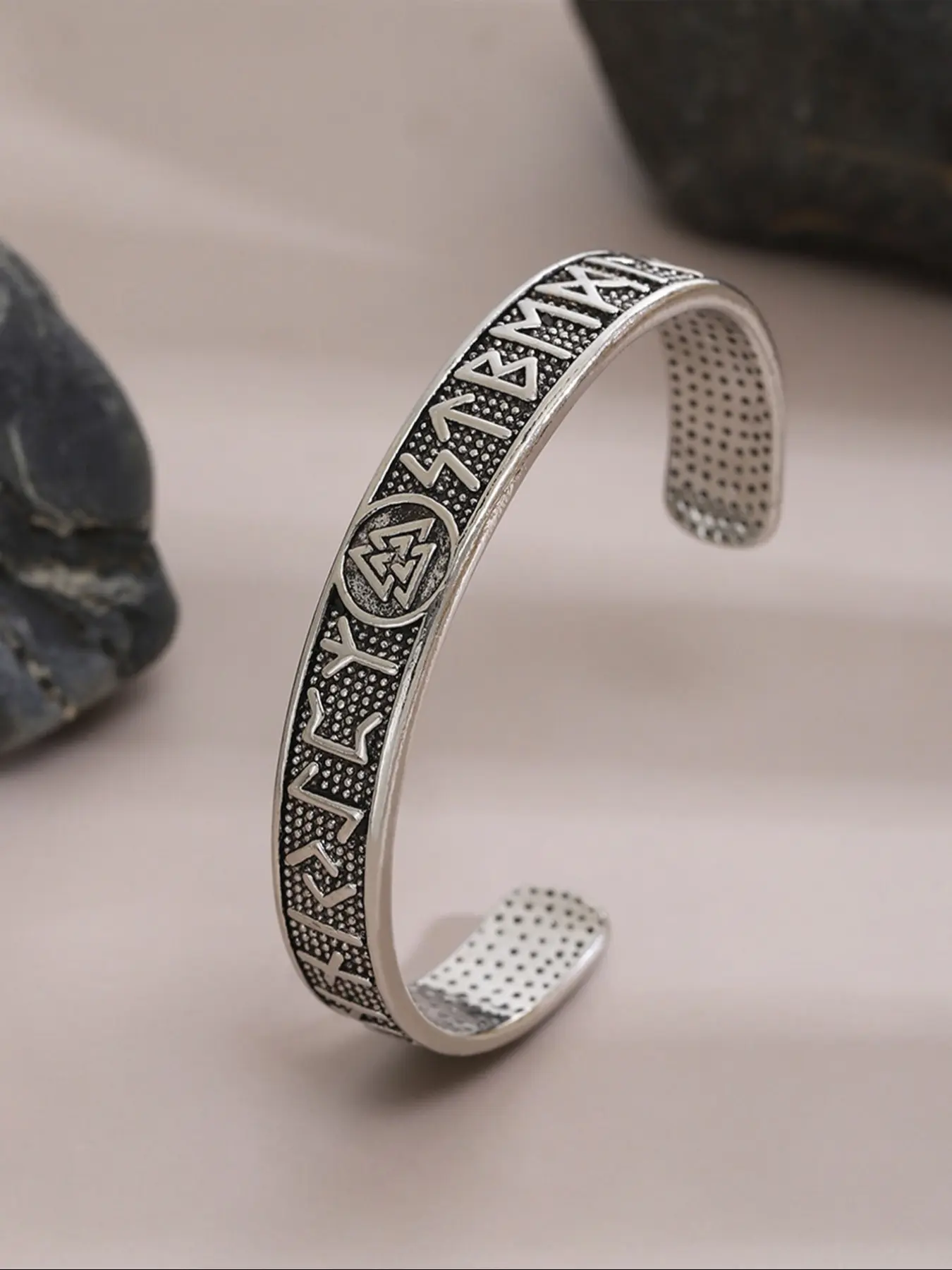 Vintage Viking Style Runes Triangular Celtic Knot Open Bracelet for Men and Women, Punk Fashion Unisex Nordic Jewelry for Party and Celebration