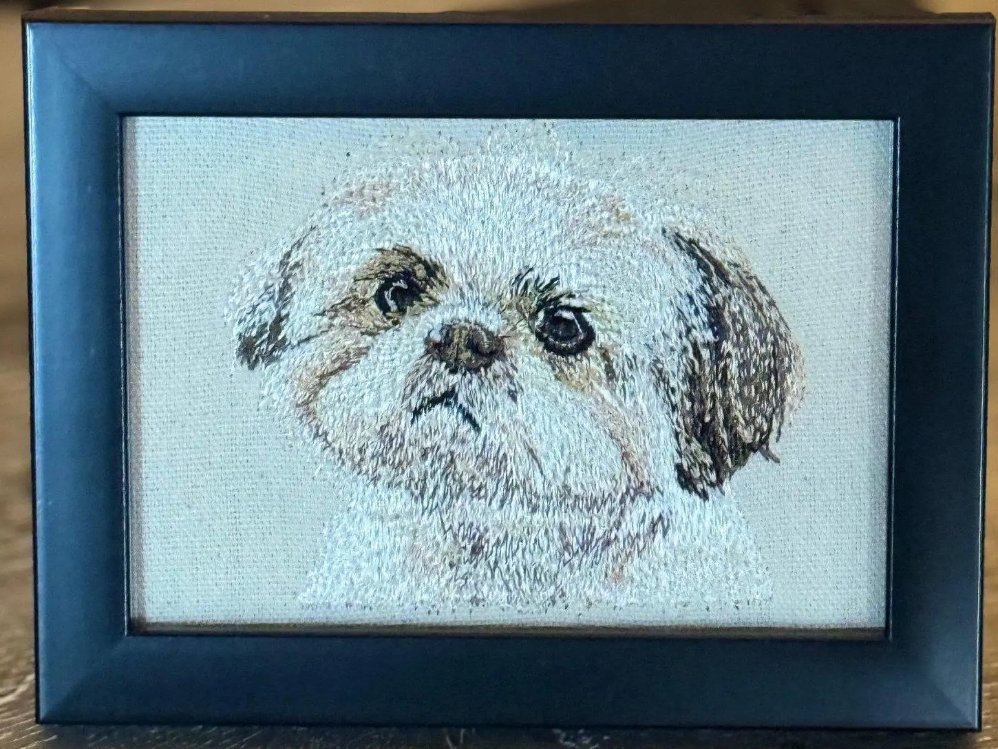 Machine-Embroidered Shihtzu Dog Framed Plaque - Decorative Luxurious Gold Picture Frame Wall Art, Home Supplies Animal Decor Gift for Home/Office Tabletop, Other Canine Breeds & Designs Available, Home Decoration