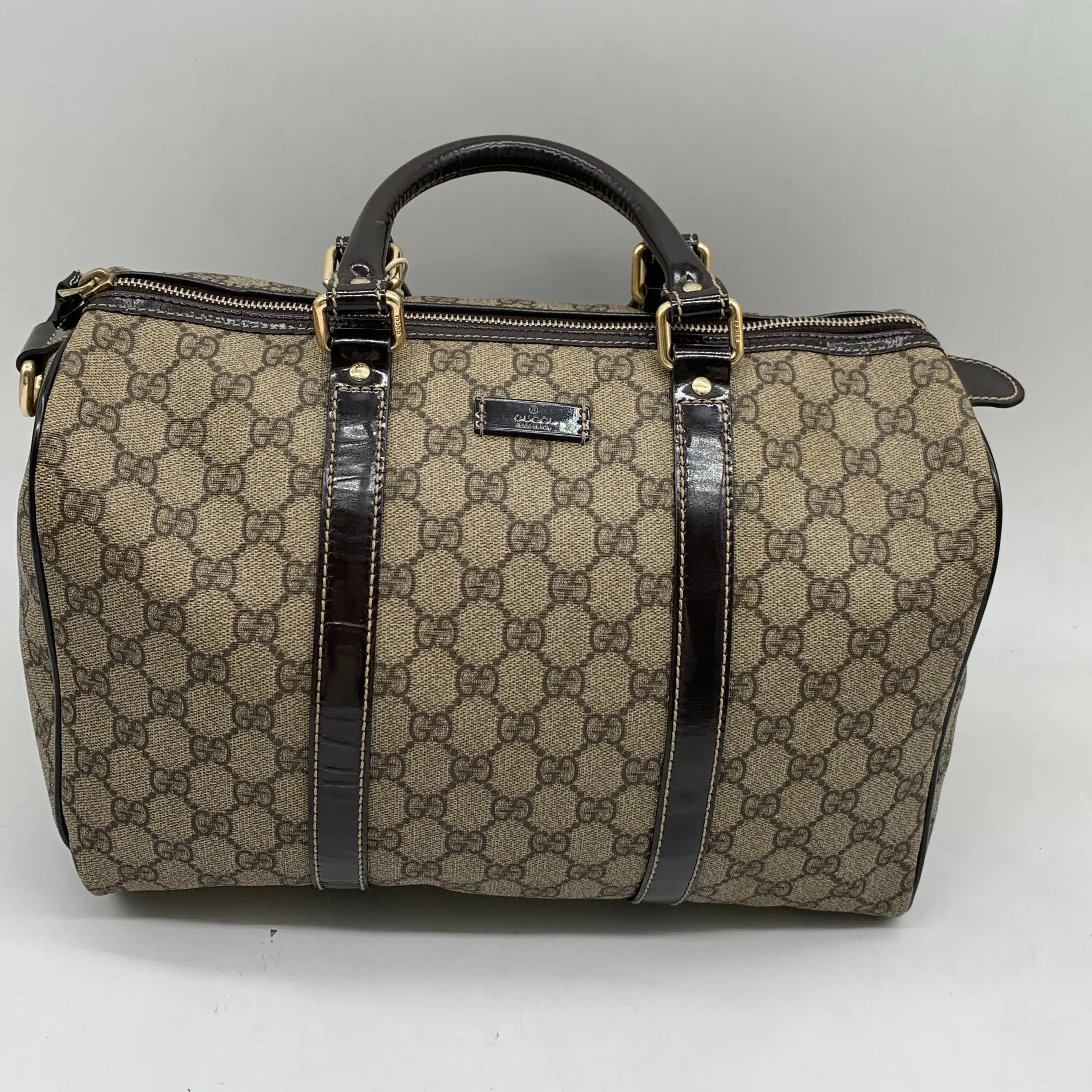 Pre-owned GUCCI Retro Monogram Patent Trim Hand Carry Travel Bag/AR06124225/4225/MC