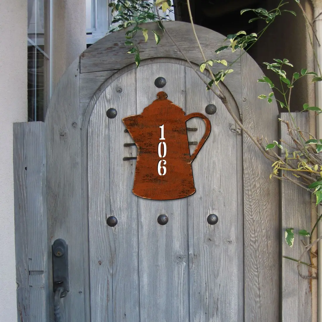 Designocracy MA98552-18 18 in. 3D Wooden Coffee Pot Custom House Number Sign - Decorative Wall Artwork, Home Decor, Gift Plaque