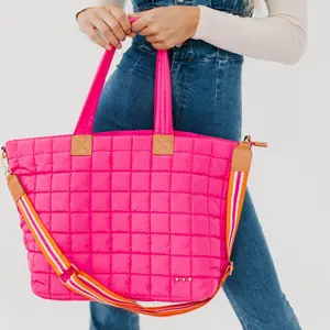 Day Dreamer Quilted Tote Bag-Pink