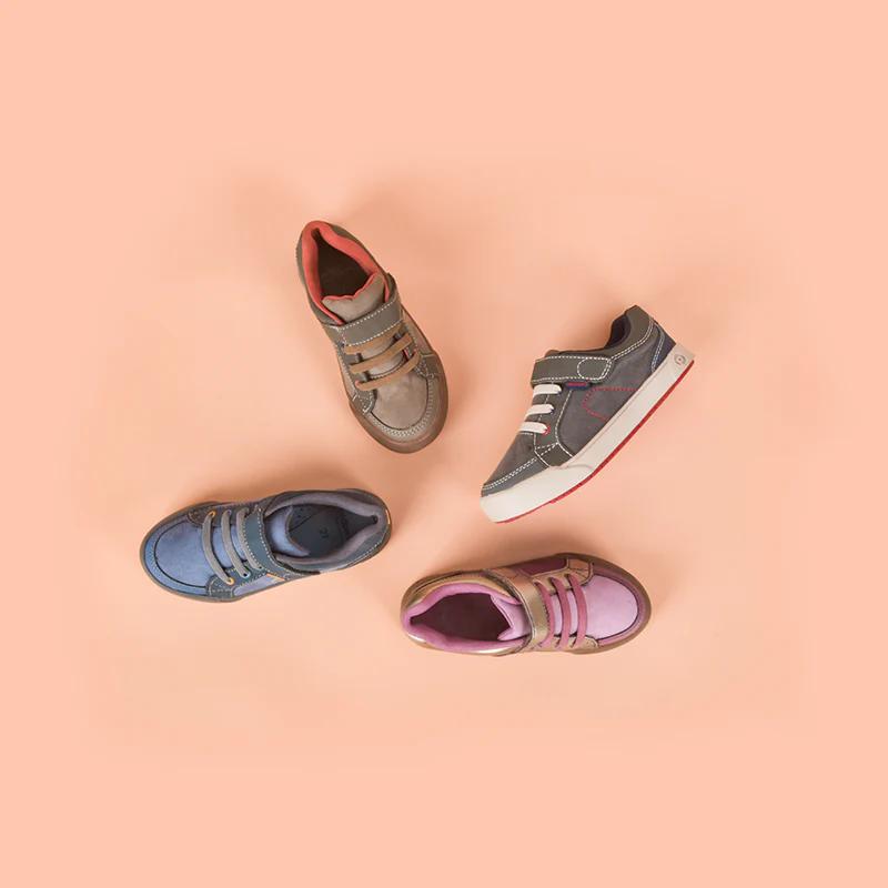 Pediped Dani Originals Grip 'n' Go Flex Earth Bestselling Comfortable Durable Shoes for Growing Feet Secure Fit Flexibility Approved by APMA