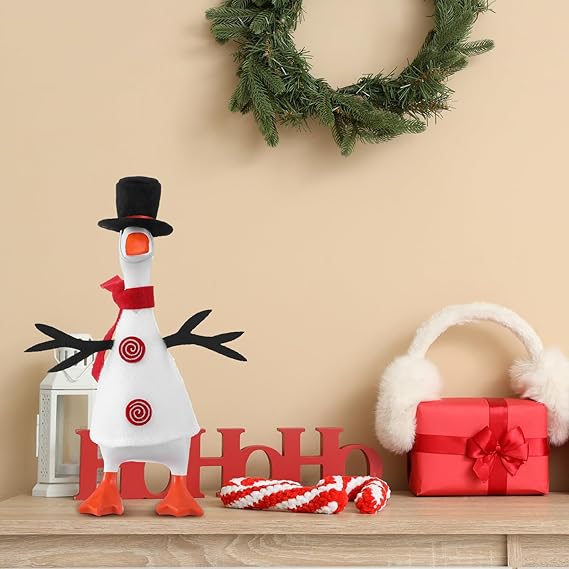 4 Sets Christmas Mini Desk Goose Outfit 7 Inch Magnetic Silly Goose Statue Christmas Tree Elk Costume with Mini Headwear and Felt Clothing Keychain Clothes Costume for Table Duck Desk Key Holder Decor