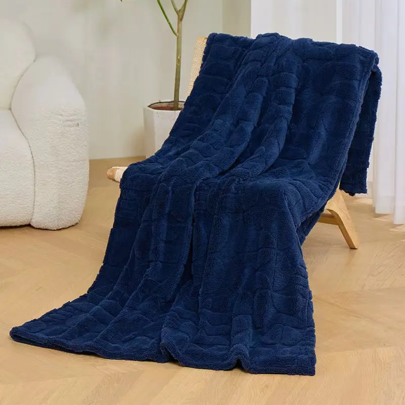Extra Large 300GSM Fleece Fabric Blanket - Cream-Blue Geometric Print, Cozy Corner Essential for Home Decor, Giftable Item for Blanket Obsessed Garden Enthusiasts, Super Soft Blanket