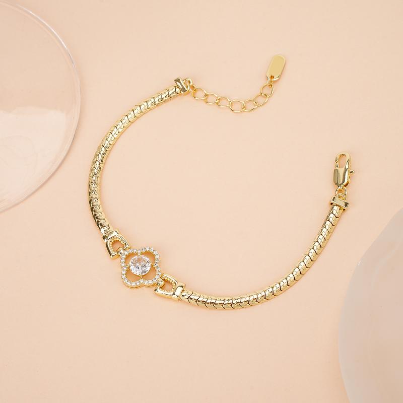 MEIITRUE 14K Gold Plated Snake Chain Bracelet for Women,  Dainty Heart Zirconia Bracelet, Fashion Jewelry for Everyday Wear