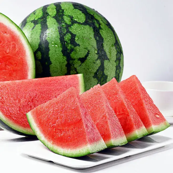 Watermelon Seeds Easy to grow, fast-growing Ideal for gardens and ...