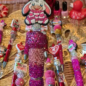 ANY of our Valentine's Day Sale Pens created in a bundle perfectly made for you. ANY 8 of our Rhinestone or Snowglobe pens for 100! Also you get 4 FREE Gifts and shipping included!
