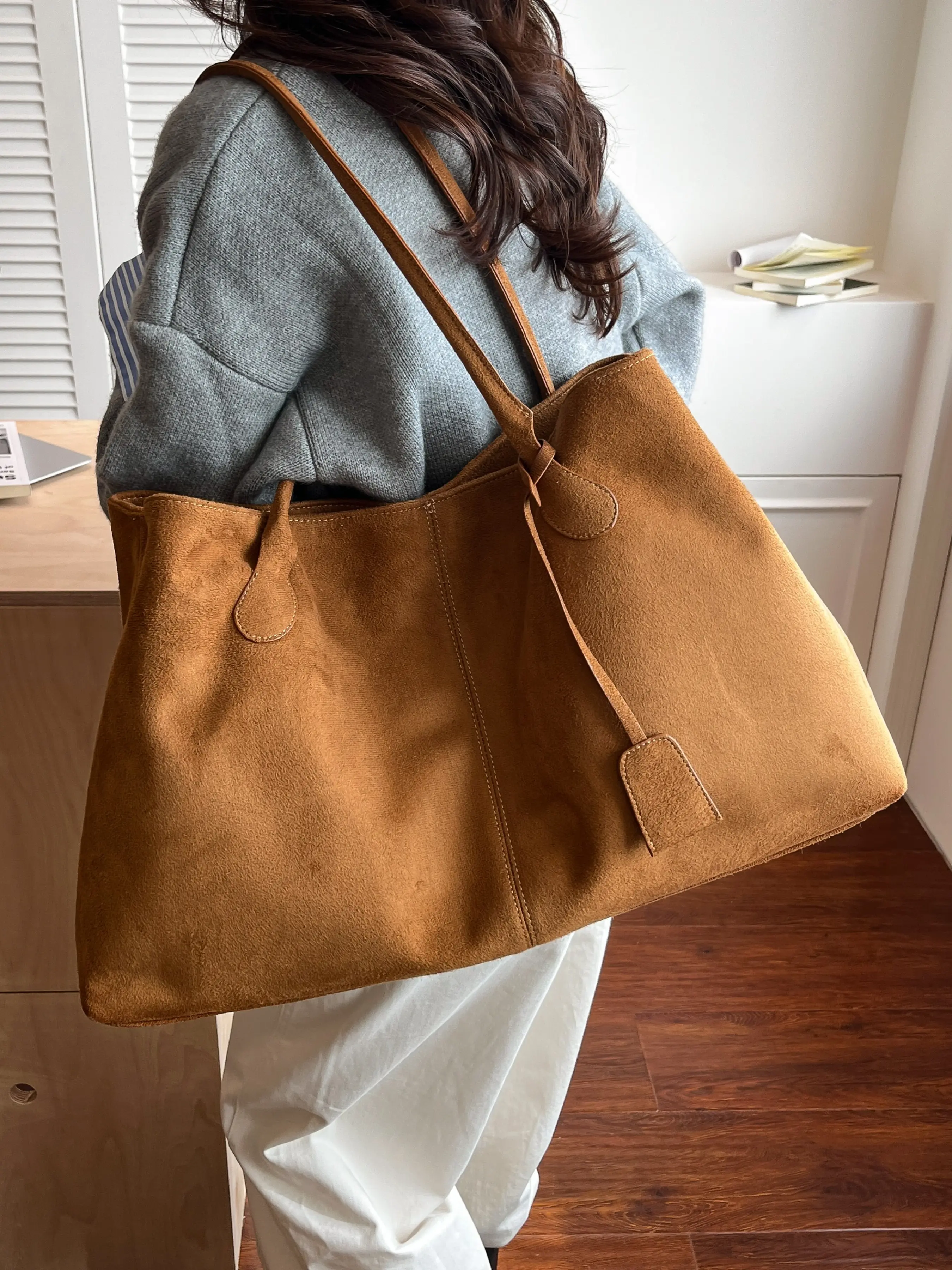 Large Capacity Suede Tote Bag, Soft Commuter Tote, Commuter Shoulder Bag, Daily Commuter Bag, Fall Winter New Minimalist Vintage Style, Single Strap Handbag, Office Work Bag, Casual Bag, Vintage Bag, Commuting Tote Bag