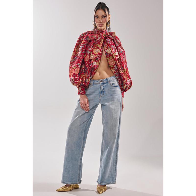 ETHEREAL FLORAL PUFF SLEEVE BROCADE TOP