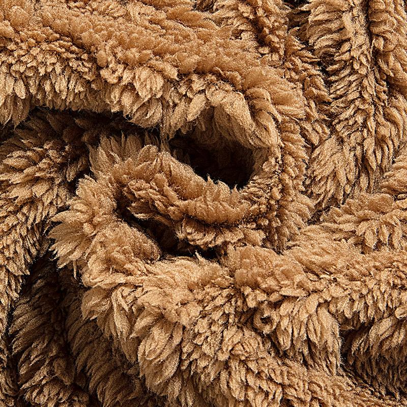 Men's warm faux lambswool hooded jacket, retro casual style, soft and comfortable faux lambswool feel,  zipper for easy on and  perfect for winter commuting,shirt jacket Skull Print Zipper Hoodie Sweatshirt regular fit casual shirt the  man  jacket