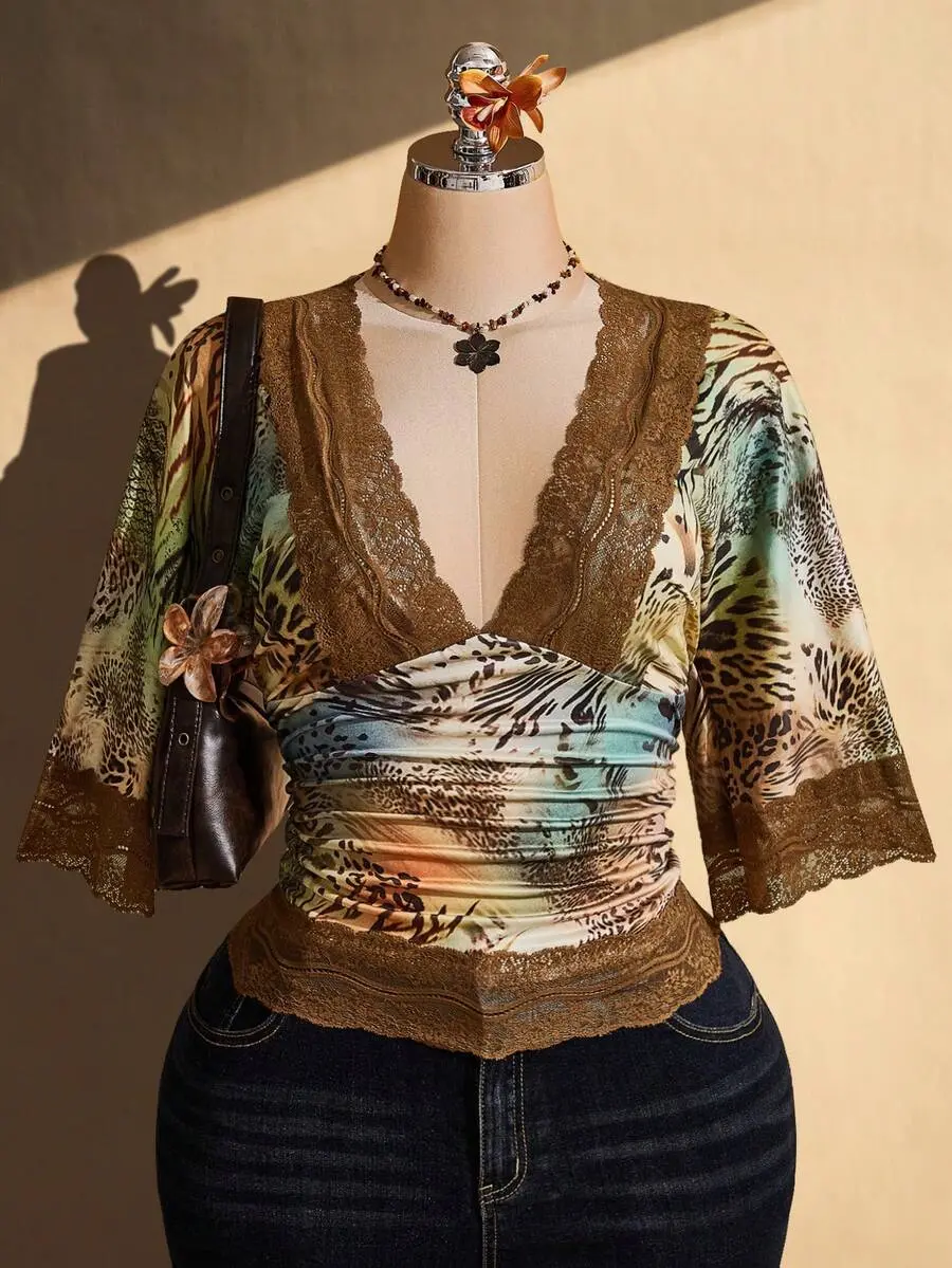 Plus Size Y2K Vintage Sexy Leopard Print V-Neck Lace Patchwork Flare Sleeve Top