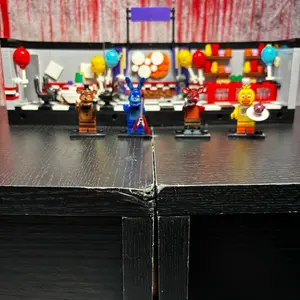 Five Nights of Freddy Playset Figures